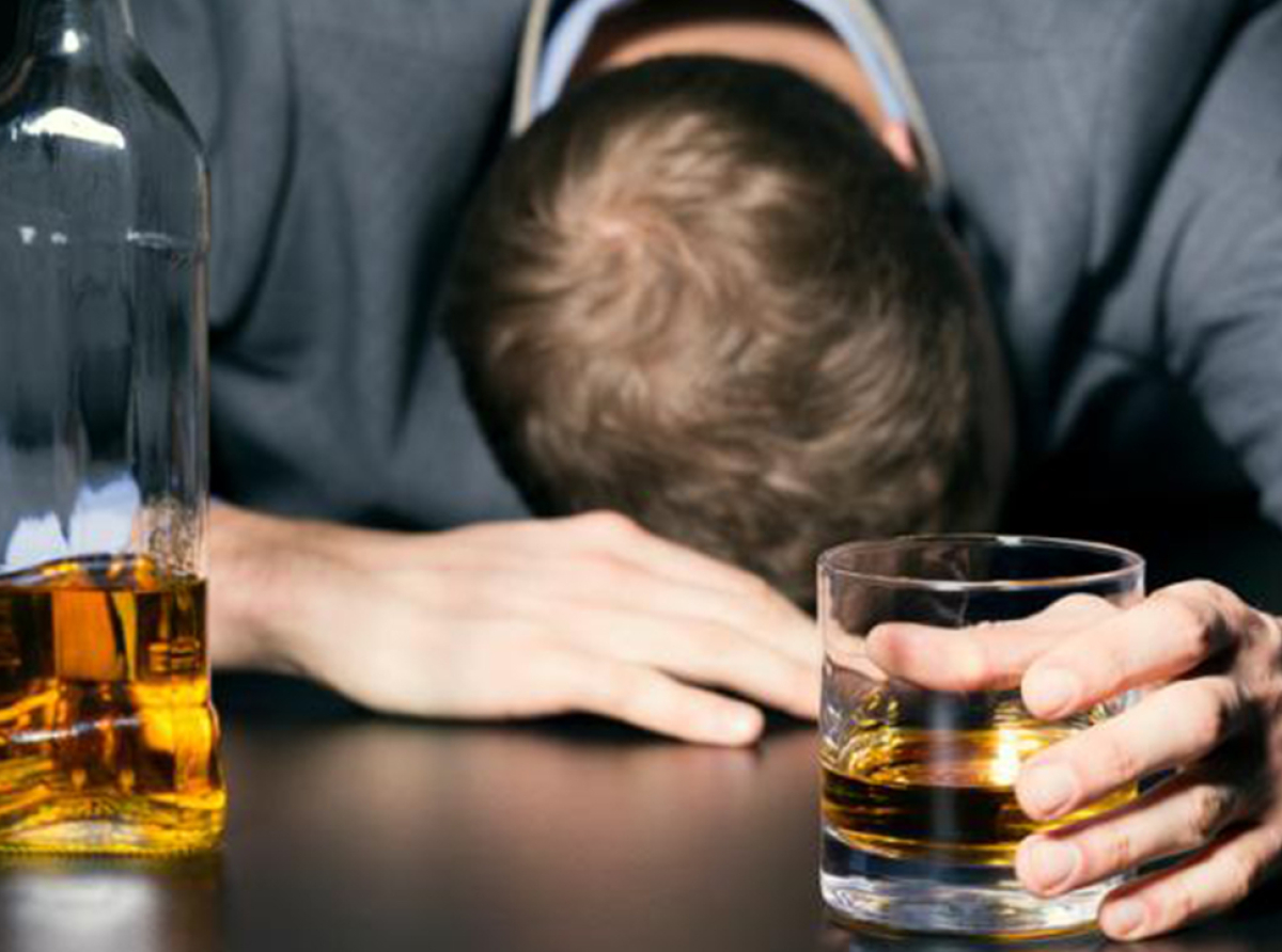Alkol zehirlenmelerinde dikkat edilmesi gerekenler... Alkol zehirlenmelerinde vücut ısısına dikkat!