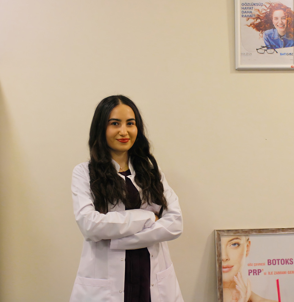 Uzman_Klinik_Psikolog_Eda_Deligöz.jpeg